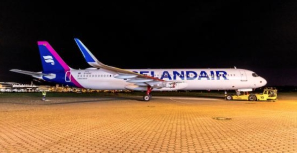 
Icelandair a partagé des photos de son premier Airbus A321neo (un A321LR) après avoir été peint aux couleurs de la compagnie 