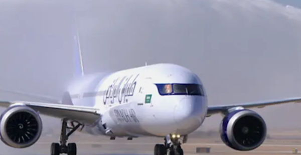 
Le premier Boeing 787-9 opérationnel de Riyadh Air a effectué un vol inaugural d’environ 4 heures aux couleurs de la compagni