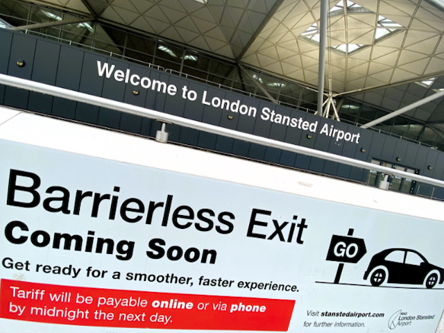 Londres Stansted met en place un dépose-minute sans barrières 1 Air Journal