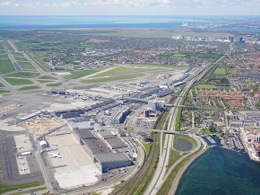 
Juillet est devenu le mois où le nombre de passagers a été le plus élevé au cours des 99 ans d histoire de l aéroport de Co