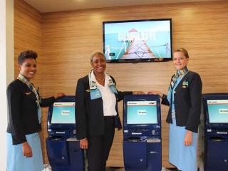 Suzy Rosnel Seymour Chef D Escale Air Caraibes A Orly Air Journal