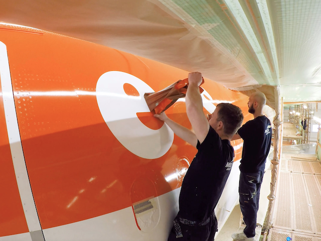 EasyJet teste une nouvelle peinture qui réduit le poids de l'avion 5 Air Journal