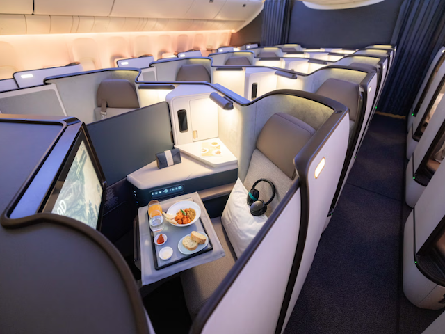 Cathay Pacific dévoile sa nouvelle classe Affaires Aria Suite 1 Air Journal