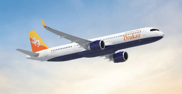 
Royal Bhutan Airlines, la compagnie nationale du Royaume du Bhoutan, filiale à 100 % de la société holding d État Druk Holdin