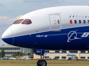 
Le loueur AerCap a annoncé avoir signé un accord de vente et de cession-bail pour un nouvel avion Boeing 787-9 Dreamliner avec 