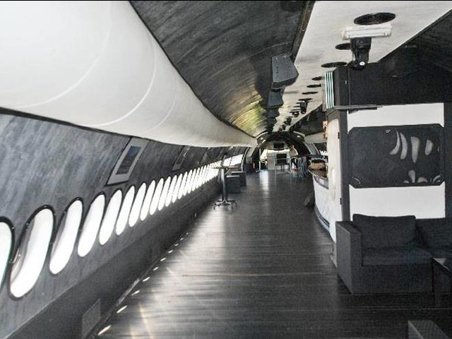Insolite : un Airbus A310 aménagé en bar-restaurant à vendre pour 100 000 euros 2 Air Journal