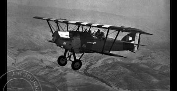 
Histoire de l’aviation – 2 décembre 1933. Dans le cadre de la   Croisière noire », qui fait référence à une expéd
