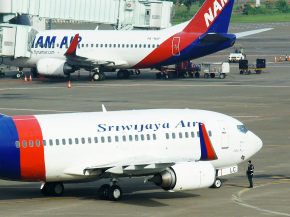 
La low cost indonésienne Sriwijawa Air a perdu le contact avec un Boeing 737-500 peu après son décollage de la capitale Jakart