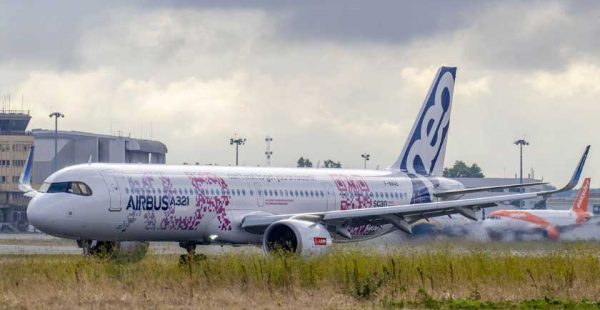 
L avionneur européen Airbus a lancé hier une campagne internationale d essais en vol de son tout dernier monocouloir long-courr