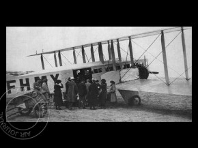 Histoire de l’aviation – 12 février 1919. Après avoir réalisé le 8 février 1919 la première liaison de façon officie