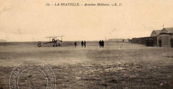 


Histoire de l’aviation – 19 juin 1912. Dans la matinée de ce mercredi 19 juin 1912, deux aéroplanes vont se percuter :