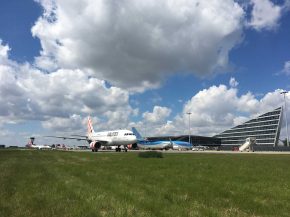 L Aéroport de Lille et son propriétaire, le Syndicat Mixte des Aéroports de Lille-Lesquin et de Merville (SMALIM), ont présent