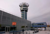 Grève des contrôleurs aériens à Paris-Orly : 70% des vols annulés ce week-end 1 Air Journal