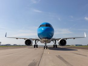 
La compagnie aérienne néerlandaise KLM, membre du groupe Air France-KLM, a pris hier livraison de son premier Airbus A321neo da