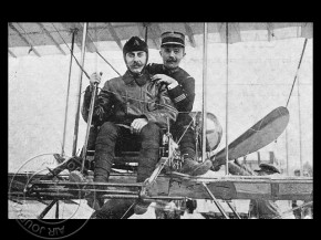 Histoire de l’aviation– 9 juin 1910. En ce jeudi 9 juin 1910, deux officiers aviateurs français vont s’illustrer dans le ci