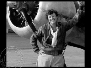 
Histoire de l’aviation – 7 juin 1937. L’aviatrice Amélia Earhart est une nouvelle fois au cœur de l’actualité aéron