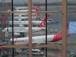 
Les deux aéroports d Istanbul ont accueilli 69,3 millions de passagers au cours des sept premiers mois de 2024, soit 5,9 million