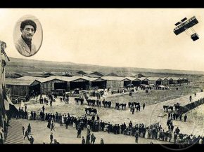 
Histoire de l’aviation – 20 août 1909. En ce vendredi 20 août 1909, le ciel de l’aérodrome de Bétheny est déjà anim