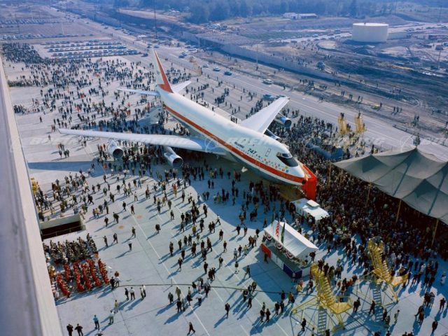 Boeing célèbre le 50ème anniversaire du 747 [histoire] 1 Air Journal