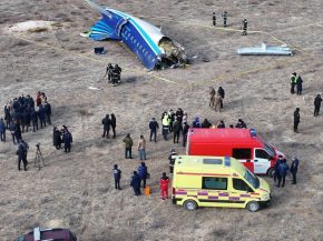 
Un Embraer E-190 d Azerbaijan Airlines s est écrasé hier dans l ouest du Kazakhstan avec 67 personnes à son bord, dont 38 sont