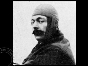 
Histoire de l’aviation – 17 août 1911. Après la chute dans la Manche du pilote de nationalité française Jules Védrines,