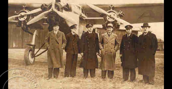 
Histoire de l’aviation – 9 mars 1935. Arrivant de Léopoldville, l’avion de ligne disposant de trois moteurs Fokker F-VII 