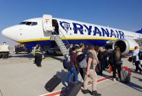 
Ryanair dit s attendre à ce que les tarifs d été soient bien inférieurs à ceux de l année dernière après la chute de prè