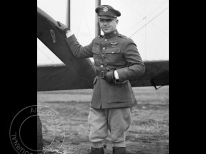 
Histoire de l’aviation – 25 novembre 1920. En ce jeudi 25 novembre 1920, c’est le pilote Corliss Moseley, alors lieutenan