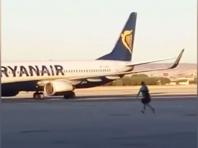 Dublin : un passager en retard s'échappe sur le tarmac pour rattraper son avion (vidéo) 1 Air Journal