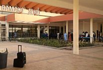 
L’aéroport international de Bamako fait face à une pénurie de kérosène, contraignant les compagnies aériennes à envisage
