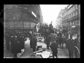 
Histoire de l’aviation – 17 octobre 1911. Alors qu’il participait au meeting d’aviation de Reins, le 12 octobre 1911, l