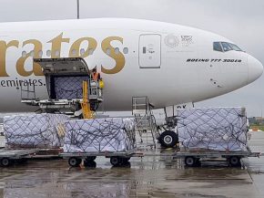 Emirates SkyCargo, la division fret de la compagnie Emirates, et International Humanitarian City (IHC), la plus grande organisatio