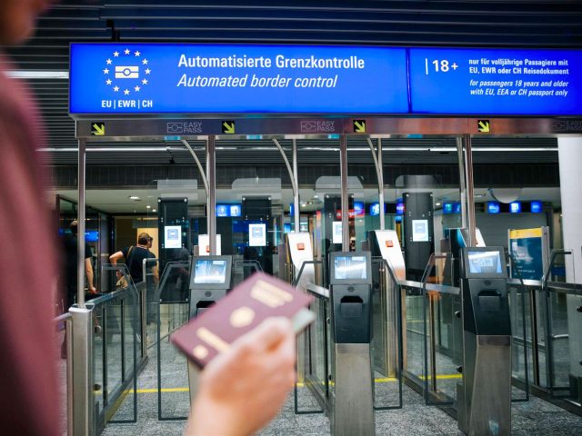UE : Canada, Géorgie et Tunisie retirés, Singapour ajouté à la liste des voyageurs autorisés 1 Air Journal