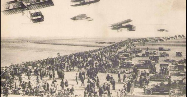 
Histoire de l’aviation – 17 juin 1910. Le lundi 18 octobre 1909, l’aviateur Blanc était victime d’un accident d’aéro