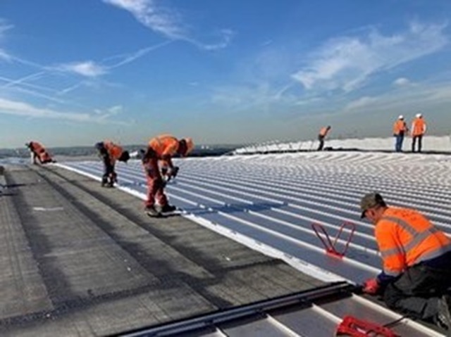 Paris-CDG : la réfection du toit du terminal 2E a pris fin après 24 mois de travaux 1 Air Journal