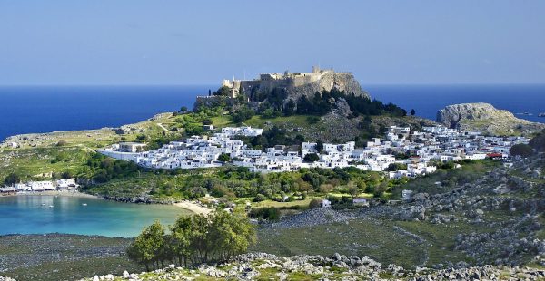 
La Grèce, avec son riche patrimoine culturel et ses paysages variés, possède également de nombreuses régions moins fréquent