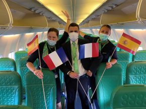 
Transavia lance aujourd hui les lignes Lyon-Bari et Lyon-Alicante. Hier, elle a inauguré ses routes Lyon-Olbia et Lyon-Ibiza. Je