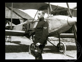 
Histoire de l’aviation – 8 janvier 1930. En 1921, l’aviateur de nationalité suisse François Durafour réalisait une magn