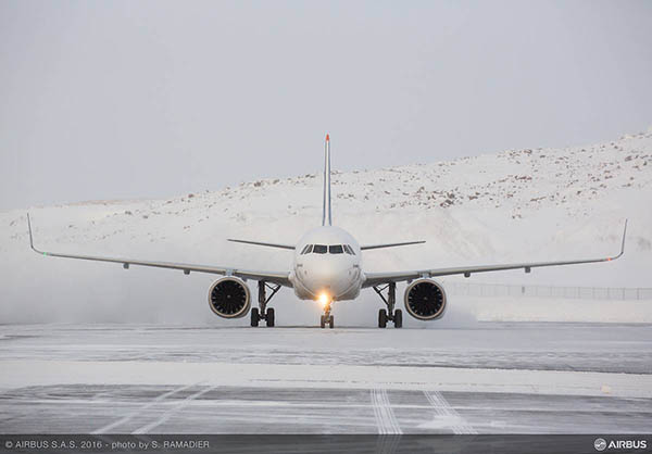 D’importantes chutes de neige perturbent les vols au Royaume-Uni et en Allemagne 1 Air Journal