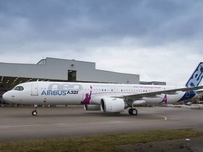 Airbus a maintenu son objectif de 800 livraisons pour l’année 2018, mais cela inclut désormais la famille A220 soit 18 ex-Bomb