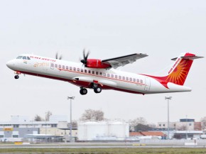 
Selon des informations publiées dans les médias indiens, Air India, propriété du groupe Tata, est actuellement en train d év