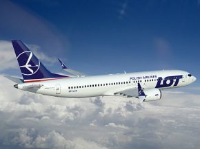 
LOT Polish Airlines a annoncé le 25 juillet 2025 que 15 de ses gros-porteurs Boeing 787-8 et 787-9 Dreamliner offriront pour la 
