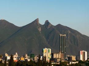 
Le Mexique regorge de destinations incroyables à explorer. Voici cinq endroits incontournables à visiter :
Mexico City (La Ciud