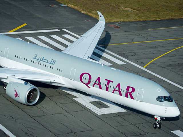 Peinture des A350 : Qatar Airways veut 546 millions d’euros 1 Air Journal