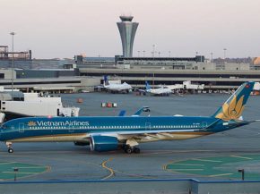 
Vietnam Airlines et Garuda Indonesia ont signé un protocole d accord (MoU) pour étendre le partenariat stratégique entre les d