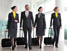 Vueling : nouveaux uniformes pour le personnel navigant ...