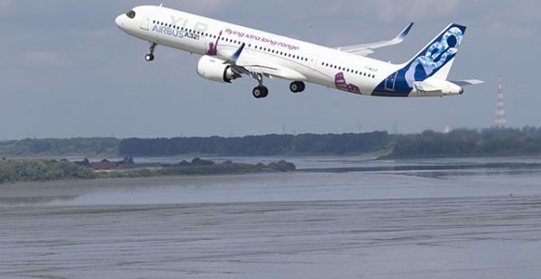 
Le patron de l avionneur européen Airbus en veut à ses dirigeants concernant les livraisons décevantes d’avions en janvier e