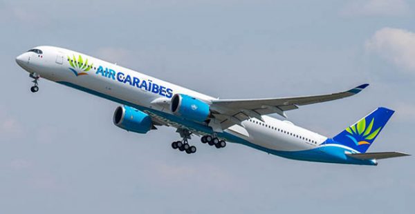 
La compagnie aérienne Air Caraïbes propose cet été un vol quotidien entre Paris et Saint-Barthélemy, opéré via la Guadelou