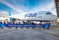 
JetBlue Airways, une compagnie fondée par le serial entrepreneur David Neeleman, a annoncé un changement important dans sa stra