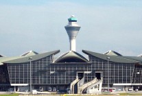 
Une fuite de produits chimiques survenue jeudi dans des locaux techniques de l aéroport international de Kuala Lumpur, en Malais